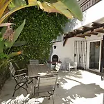 Casa Adosada En Los Naranjos De Marbella
