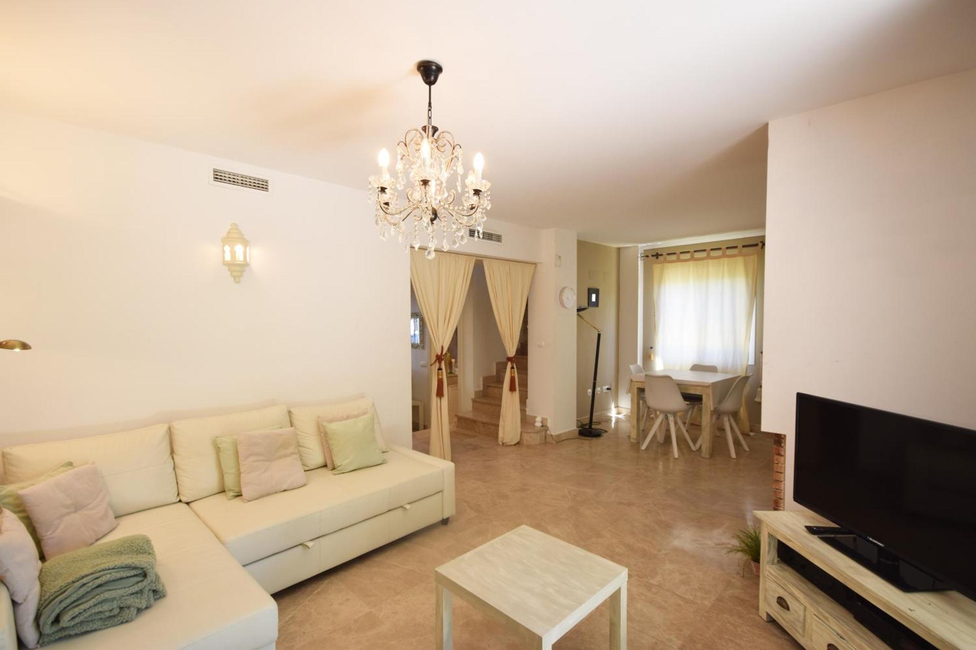 Сasa de vacaciones En Naranjos De Marbella